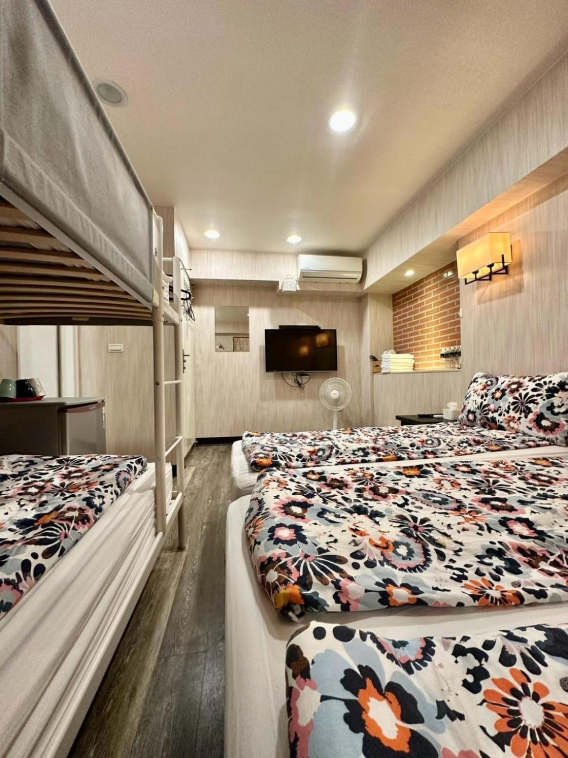 Taipei Triple Tiger Inn Dış mekan fotoğraf